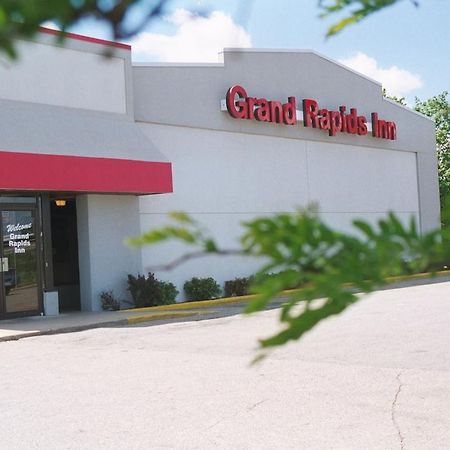 Grand Rapids Inn מראה חיצוני תמונה